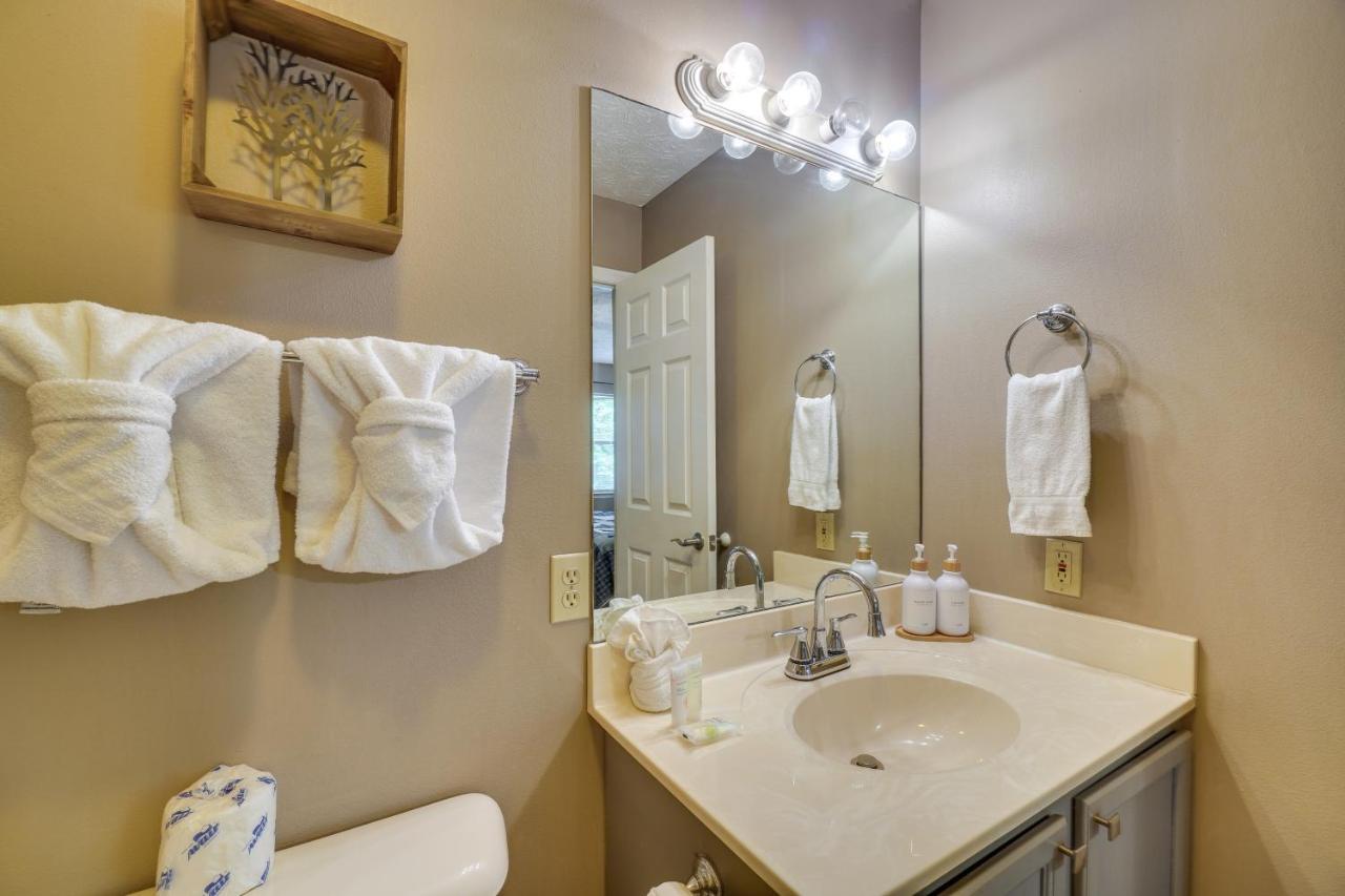 Gatlinburg Vacation Rental Balcony With Hot Tub! Exterior foto
