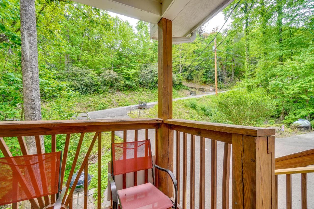 Gatlinburg Vacation Rental Balcony With Hot Tub! Exterior foto