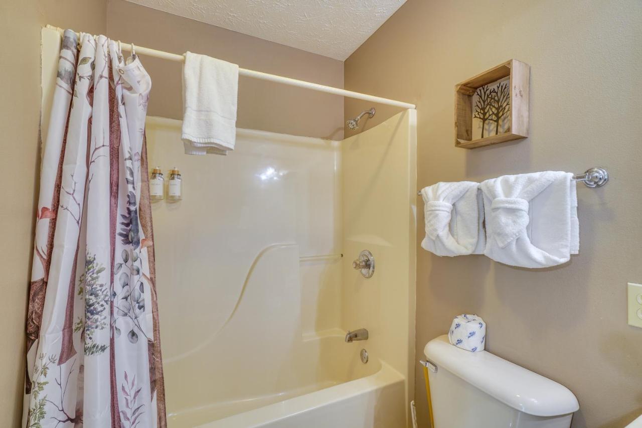 Gatlinburg Vacation Rental Balcony With Hot Tub! Exterior foto