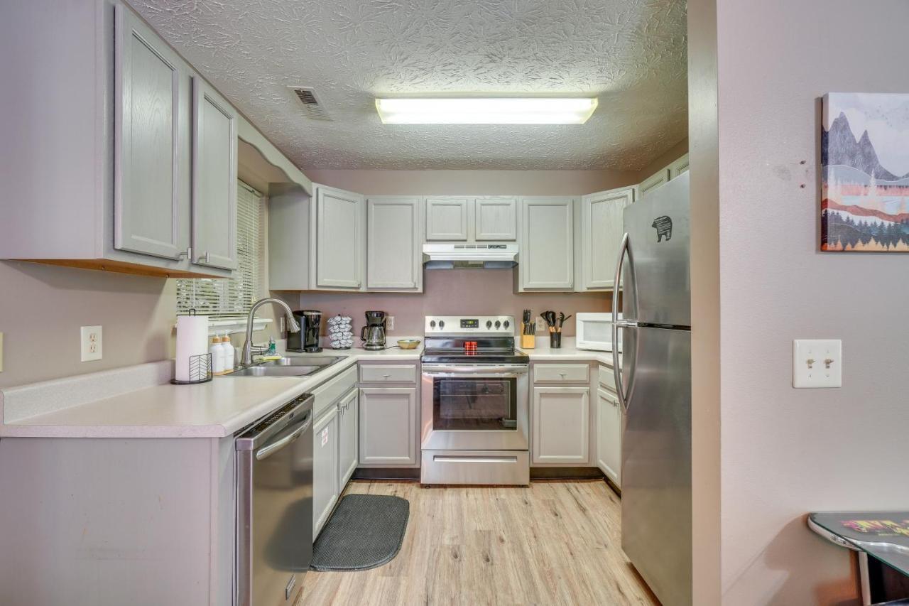 Gatlinburg Vacation Rental Balcony With Hot Tub! Exterior foto
